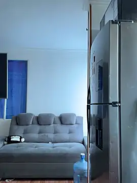 Snapshot of Sara_luna_ chatting on 4, 1, 2025 Sara luna  online show from 4, 1, 2025