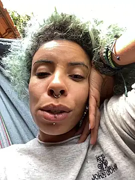 Snapshot of sammoura01 chatting on 26, 9, 2025 sammoura01 online show from 26, 9, 2025