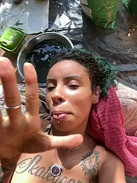 sammoura01 online show from 5, 5, 2026