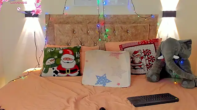 Rihana hot01 online show from 4, 12, 2025