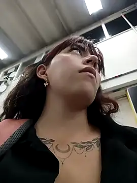 Isabella Delight  online show from 3, 2, 2025