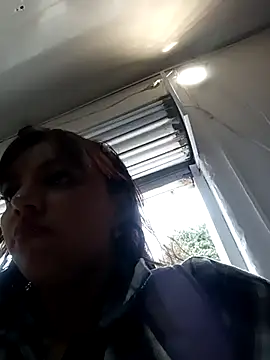 Isabella Delight  online show from 15, 3, 2025