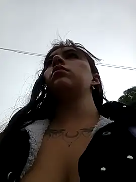 Isabella Delight  online show from 25, 2, 2025