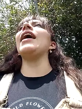 Isabella Delight  online show from 9, 3, 2025