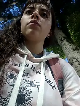 Isabella Delight  online show from 4, 3, 2025