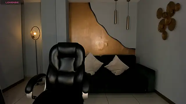 AbbyDalton online show from 30, 10, 2025