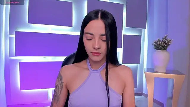 Snapshot of HannahJamesX chatting on 26, 9, 2025 HannahJamesX online show from 26, 9, 2025