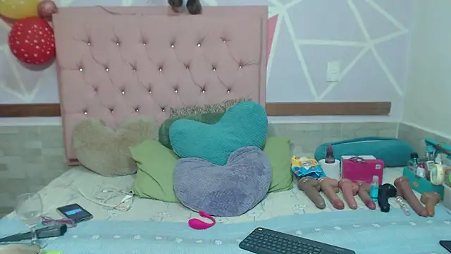 Snapshot of Lena_lawson chatting on 10, 10, 2025 Lena lawson online show from 10, 10, 2025