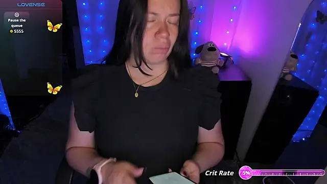 Snapshot of milysauria1 chatting on 6, 10, 2025 milysauria1 online show from 6, 10, 2025