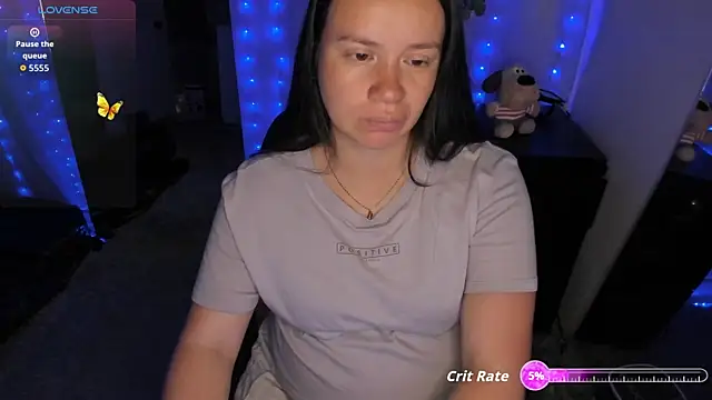 Snapshot of milysauria1 chatting on 16, 10, 2025 milysauria1 online show from 16, 10, 2025