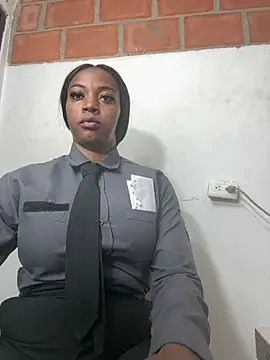 Snapshot of CiaraEbony chatting on 17, 7, 2026 CiaraEbony online show from 17, 7, 2026