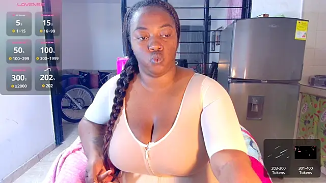 CiaraEbony online show from 26, 2, 2025