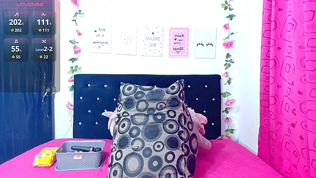 CiaraEbony online show from 23, 10, 2025