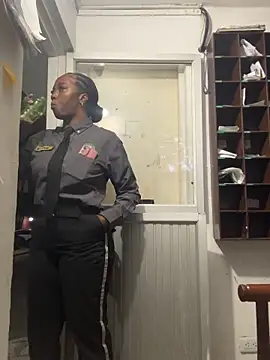 CiaraEbony online show from 21, 4, 2026