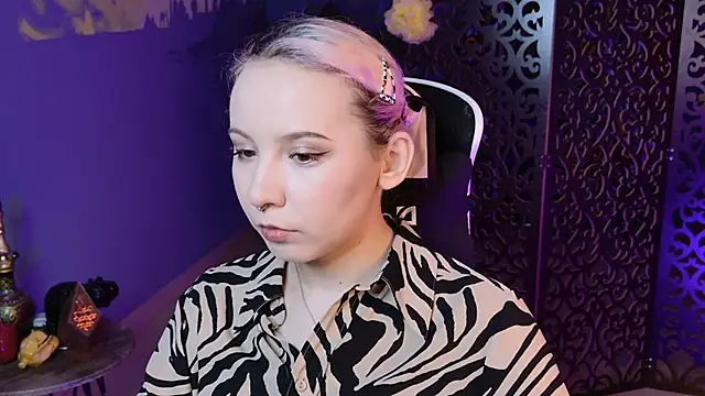 JasmineMilko online show from 16, 3, 2025