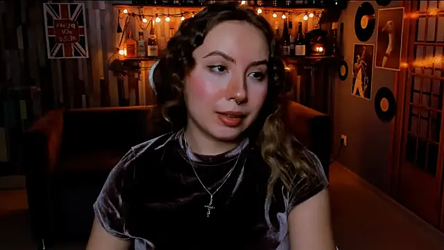 Snapshot of JasmineMilko chatting on 7, 7, 2026 JasmineMilko online show from 7, 7, 2026