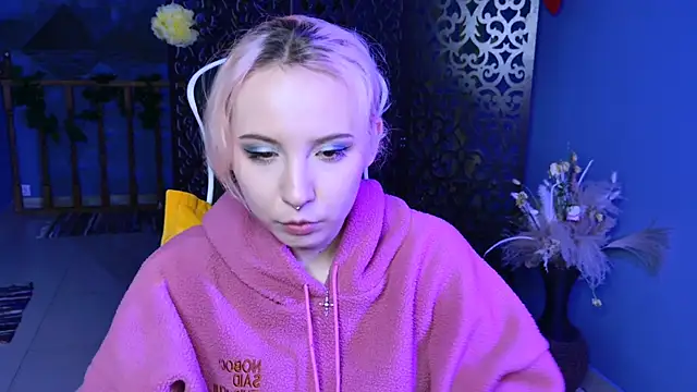 JasmineMilko online show from 11, 3, 2025