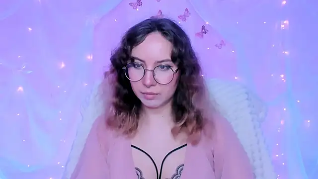 JasmineMilko online show from 4, 6, 2026