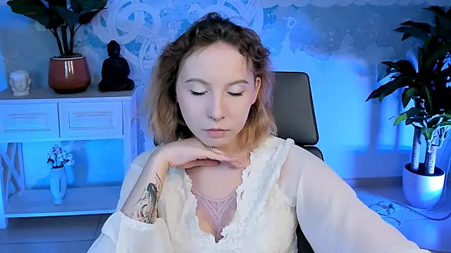 JasmineMilko online show from 23, 10, 2025