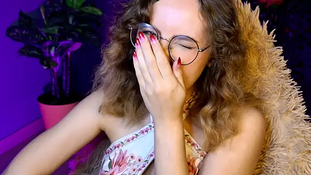 JasmineMilko online show from 2, 6, 2026