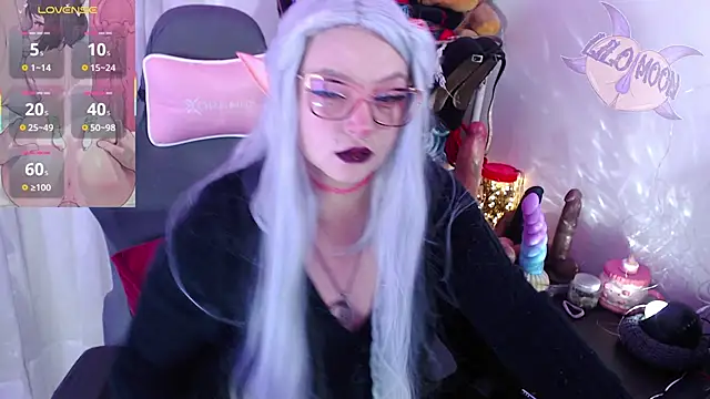 LiloMoon69 online show from 13, 10, 2025