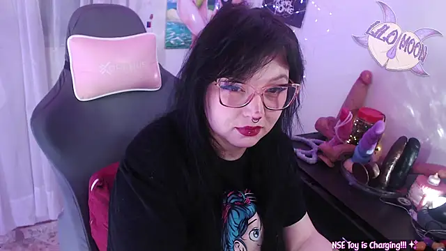 LiloMoon69 online show from 5, 6, 2026