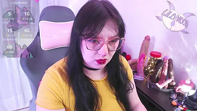 LiloMoon69 online show from 18, 4, 2026