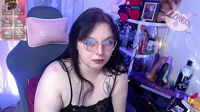 LiloMoon69 online show from 10, 2, 2025