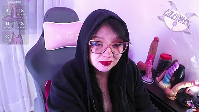 LiloMoon69 online show from 22, 4, 2026