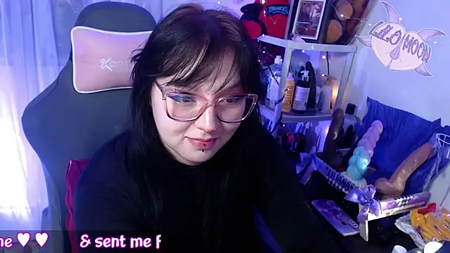 LiloMoon69 online show from 14, 2, 2025