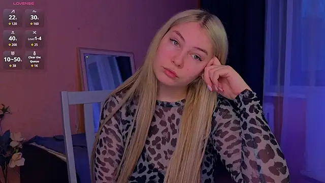 Catherine River online show from 18, 12, 2025