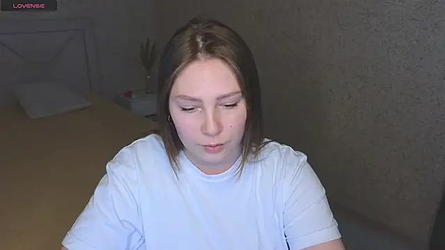 Catherine River online show from 1, 3, 2025