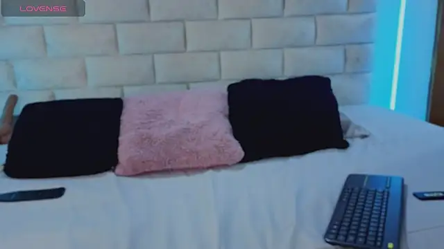 Daddysgirl1  online show from 19, 4, 2026