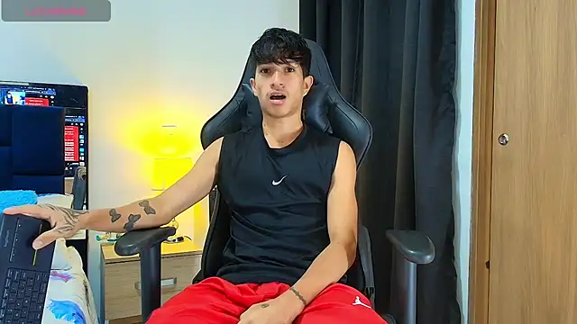  CamiloBass online show from 19, 4, 2026