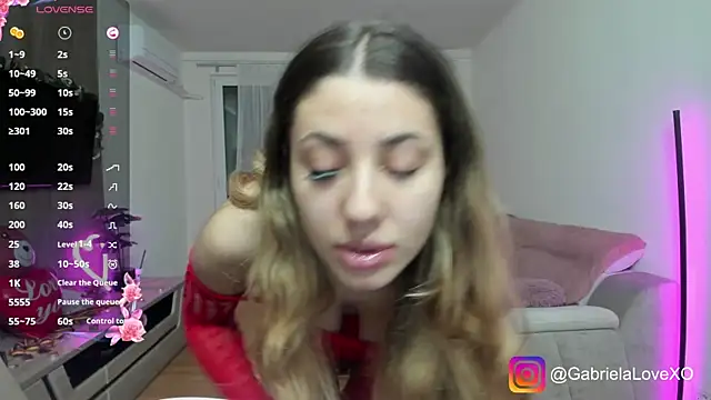 GabrielaLove  online show from 25, 2, 2025