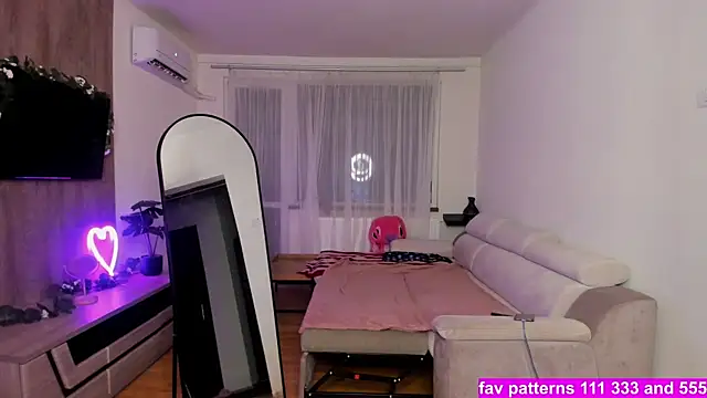 GabrielaLove  online show from 15, 11, 2025