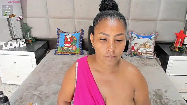 OliviaBurning online show from 3, 12, 2025