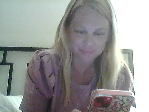 Snapshot of burrkitty chatting on 21, 11, 2025 burrkitty online show from 21, 11, 2025