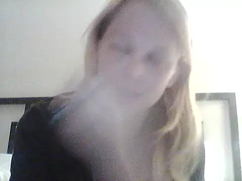 Snapshot of burrkitty chatting on 19, 11, 2025 burrkitty online show from 19, 11, 2025