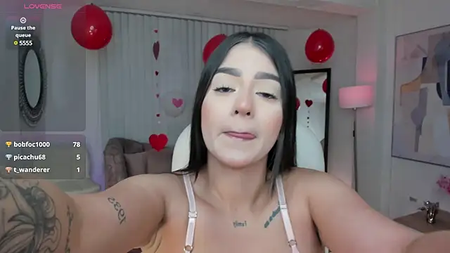 amelie jhons online show from 13, 2, 2025