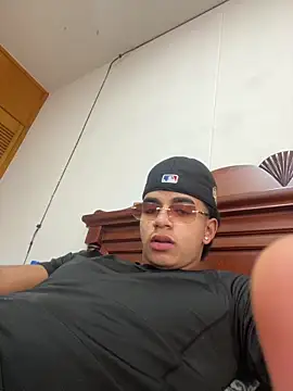 JoanG10 online show from 17, 4, 2026