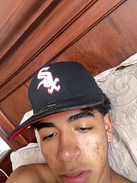 JoanG10 online show from 10, 10, 2025