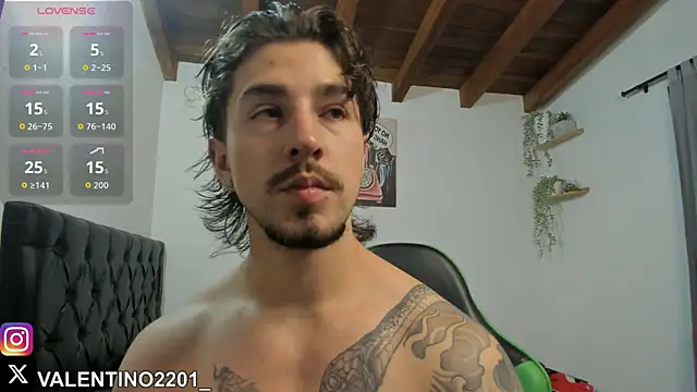 Valentino Xander online show from 9, 10, 2025