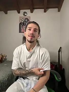 Valentino Xander online show from 13, 2, 2026