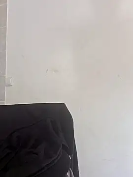 Doudou Le-coquin online show from 24, 4, 2026