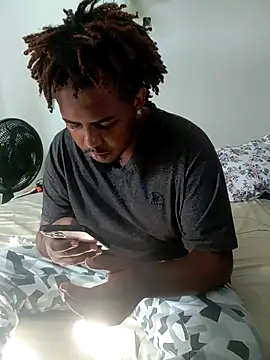 anubi0880 online show from 17, 12, 2025