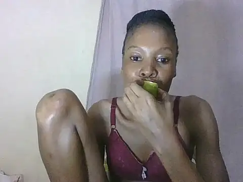 Sweetpetite254 online show from 24, 5, 2026