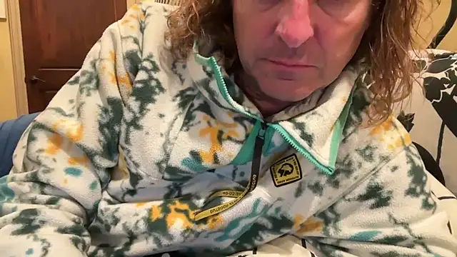Snapshot of costanza7070 chatting on 15, 6, 2026 costanza7070 online show from 15, 6, 2026