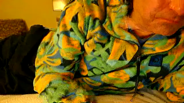 Snapshot of costanza7070 chatting on 4, 3, 2025 costanza7070 online show from 4, 3, 2025