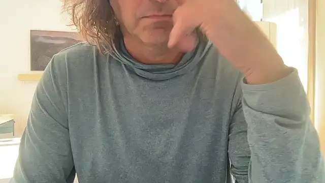 costanza7070 online show from 8, 4, 2026